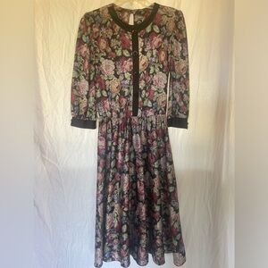 Vintage 80s midi-maxi floral silk dress no brand attach unknown